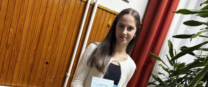 Simonyi-díjas Palyov Lara, a Gyakorlóintézmény tanulója…