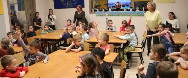 Angyalok és karácsonyillat… Adventi iskolai játszóház a Gyakorlóban