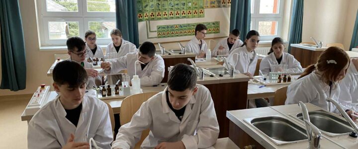 Tanév végi leltár az Öveges laborban: élmények és tudás