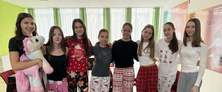 Végre egy nap, amikor nem kellett öltözni reggel!