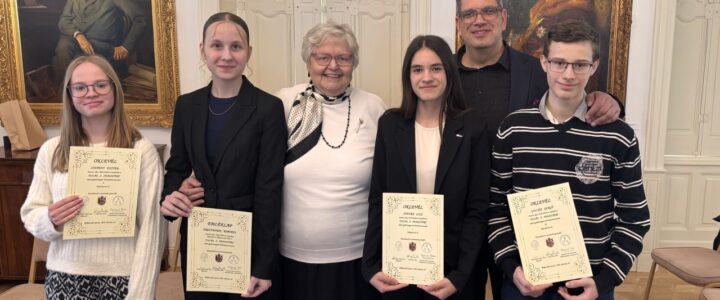 „Persevero – Kitartok”. Gyakorlós sikerek a geszti Tisza-kastélyban…